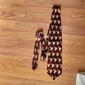 DISNEY Tigger Tie Winnie The Pooh 100% Silk Classic‎ Fit Burgundy Retro 90s